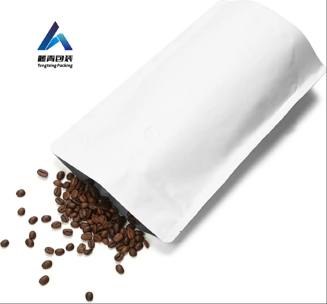 Sacs &agrave; caf&eacute; avec pochette stand-up avec logo personnalis&eacute; avec valve